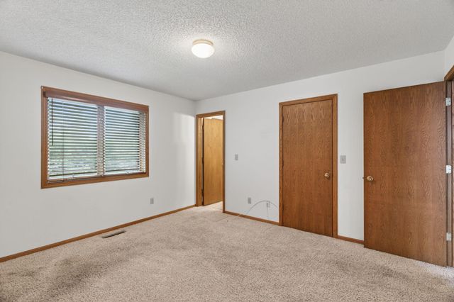 3324 Geselle Lane NW, Rochester, MN 55901
