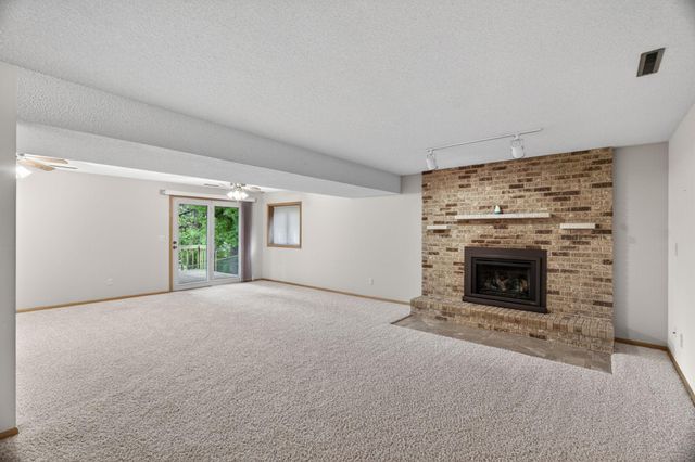 3324 Geselle Lane NW, Rochester, MN 55901