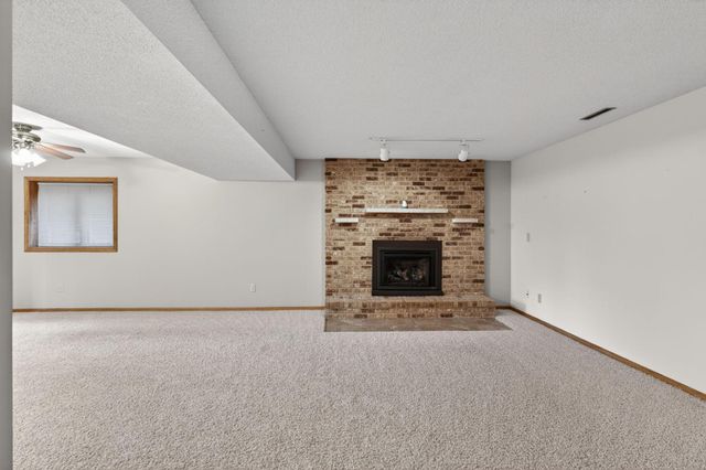 3324 Geselle Lane NW, Rochester, MN 55901
