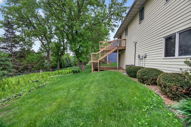 3324 Geselle Lane NW, Rochester, MN 55901