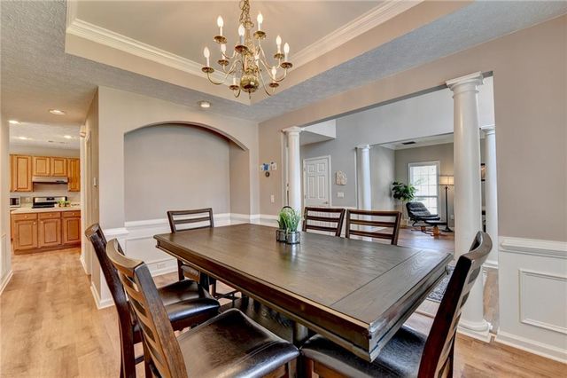 425 Martin Creek Way, Lawrenceville, GA 30045