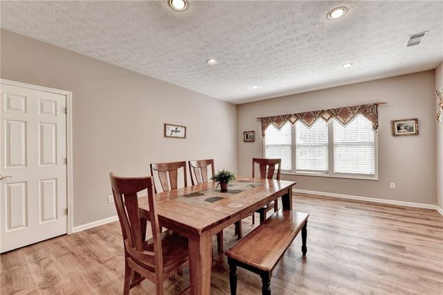 425 Martin Creek Way, Lawrenceville, GA 30045