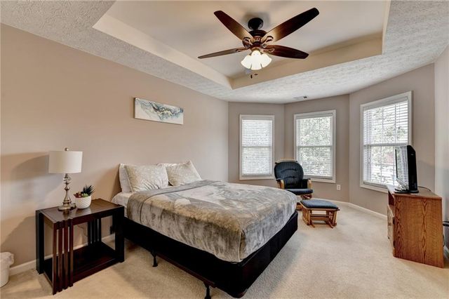 425 Martin Creek Way, Lawrenceville, GA 30045
