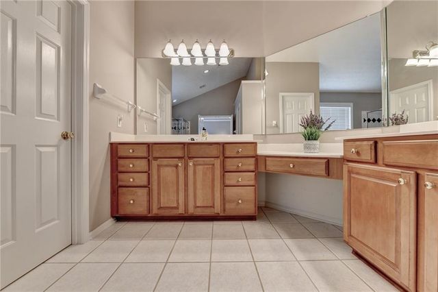 425 Martin Creek Way, Lawrenceville, GA 30045