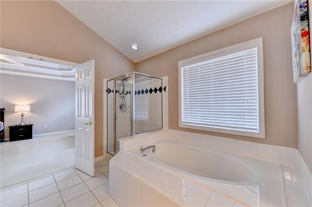 425 Martin Creek Way, Lawrenceville, GA 30045