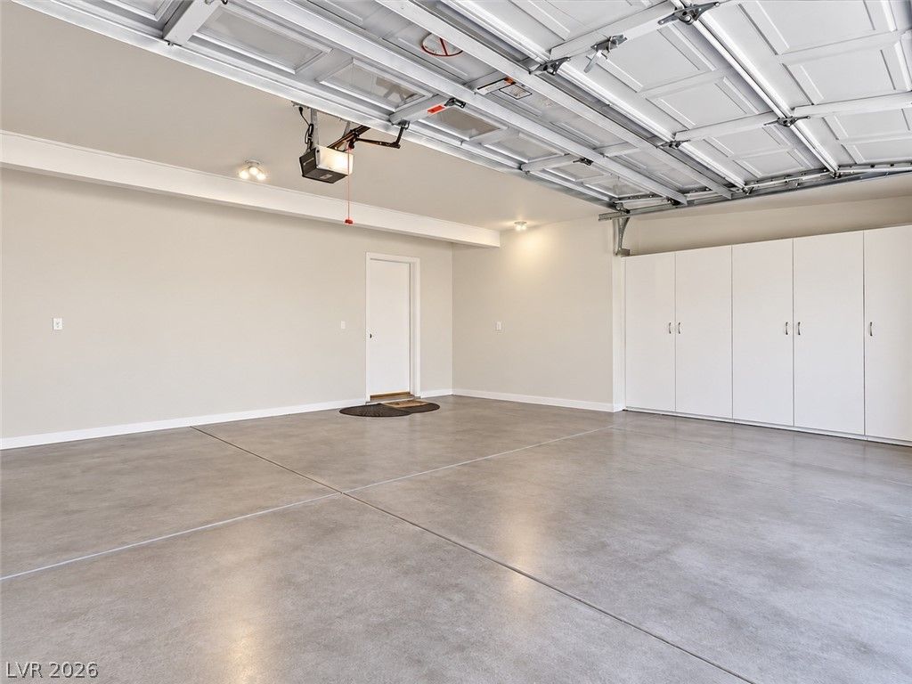 1465 Falling Snow Avenue, Las Vegas, NV 89183 — photo 4