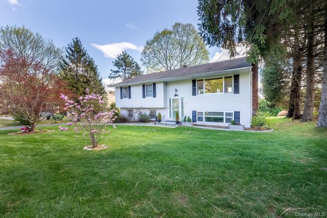 27 Morningside Drive, Patterson, NY 12563