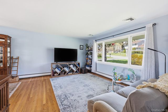 27 Morningside Drive, Patterson, NY 12563