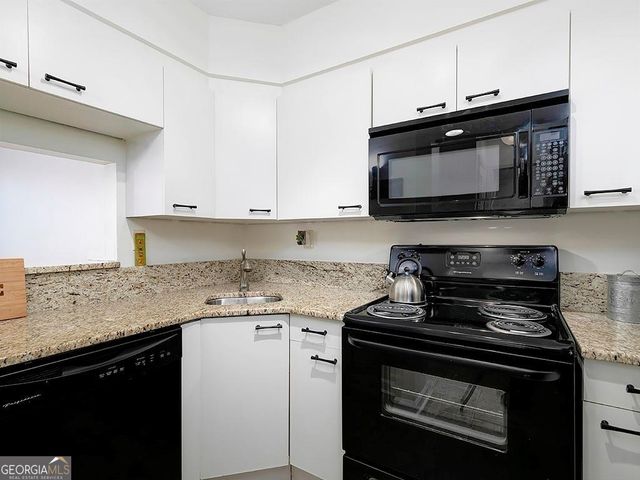 2870 Pharr Court South NW 1608, Atlanta, GA 30305