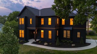 120 Caren Avenue, Worthington, OH 43085