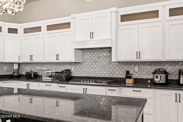 1016 Gaitan Street, Horizon City, TX 79928