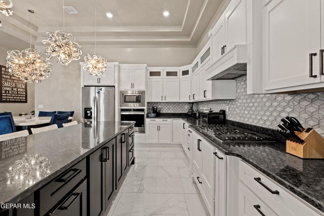 1016 Gaitan Street, Horizon City, TX 79928