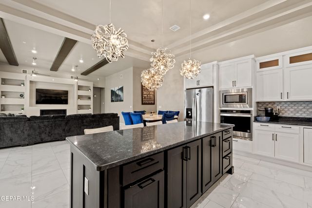 1016 Gaitan Street, Horizon City, TX 79928