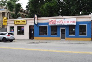 872 Main Street, Worcester, MA 01610