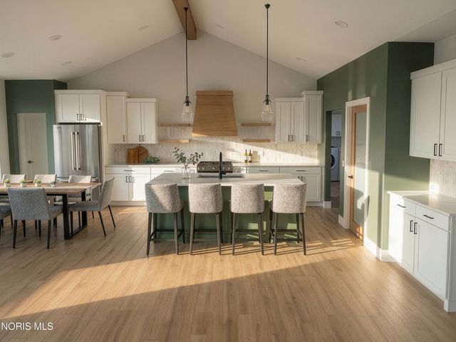 7918 Trestle Bend Road, Monclova, OH 43542