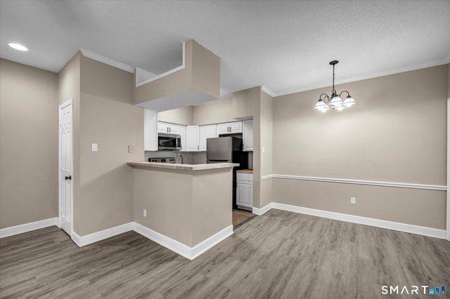 31 High Street 5207, East Hartford, CT 06118