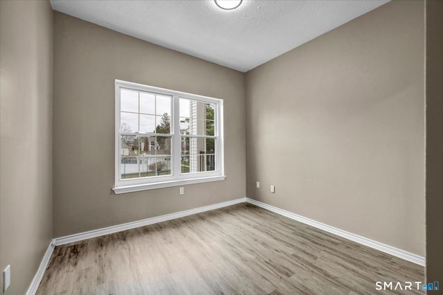 31 High Street 5207, East Hartford, CT 06118