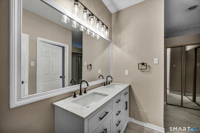 31 High Street 5207, East Hartford, CT 06118