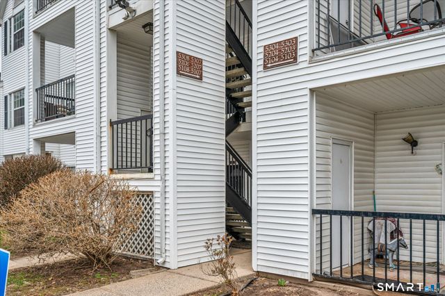 31 High Street 5207, East Hartford, CT 06118