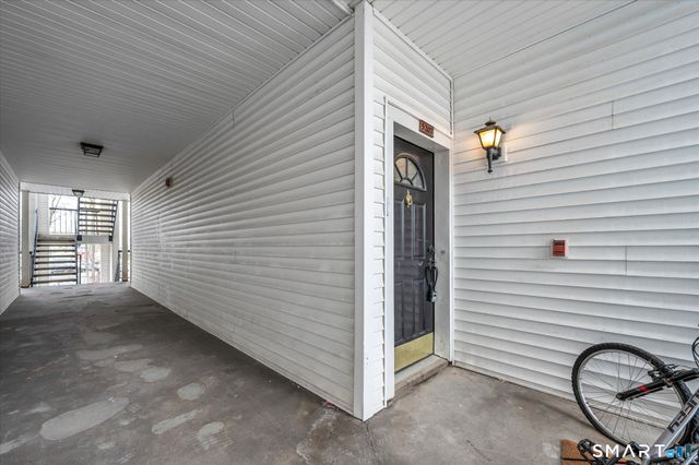 31 High Street 5207, East Hartford, CT 06118