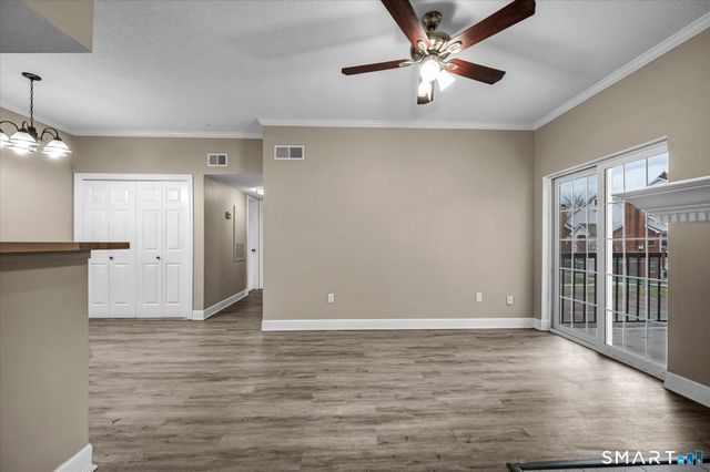 31 High Street 5207, East Hartford, CT 06118