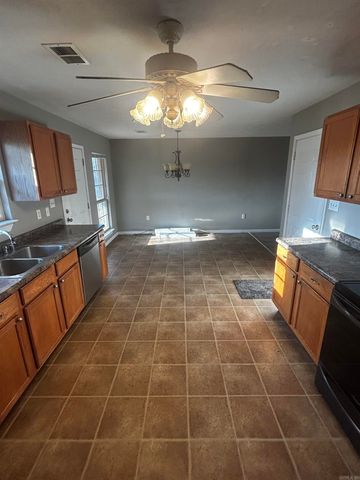 26 Blair Drive, Vilonia, AR 72173