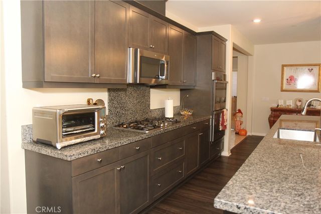 27216 Old Miner Circle, Menifee, CA 92585
