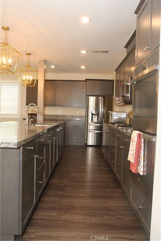 27216 Old Miner Circle, Menifee, CA 92585