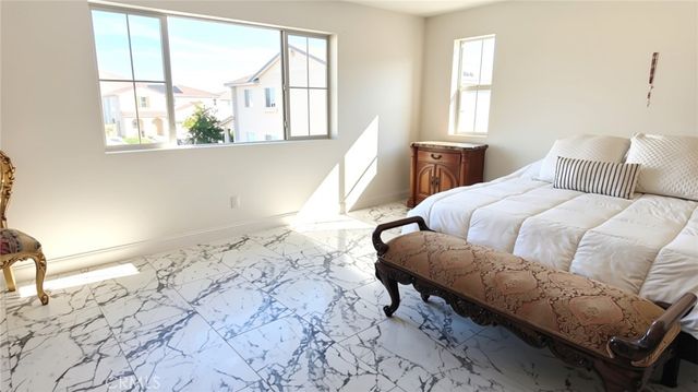 27216 Old Miner Circle, Menifee, CA 92585