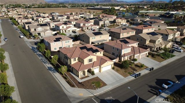 27216 Old Miner Circle, Menifee, CA 92585