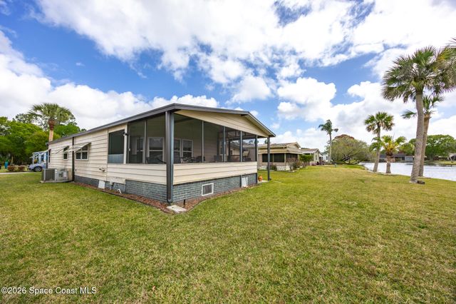 4353 Twin Lakes Drive, Melbourne, FL 32934