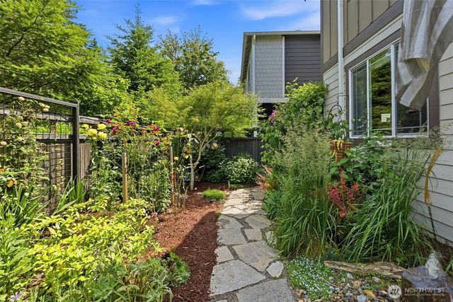 23546 Granite Court, Black Diamond, WA 98010