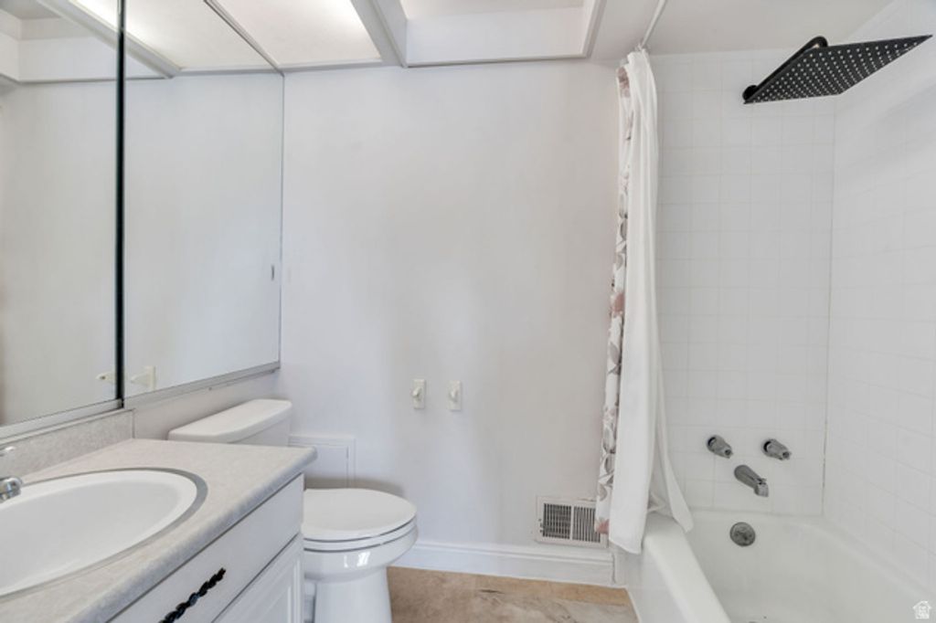 Image 13 of property listing at 221 E 4735 N, Provo, UT 84604