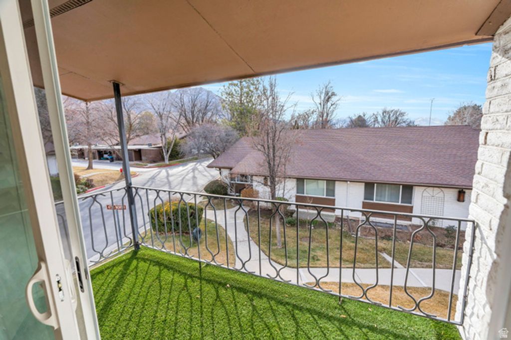 Image 15 of property listing at 221 E 4735 N, Provo, UT 84604
