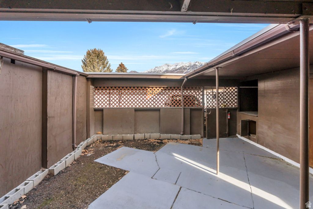 Image 27 of property listing at 221 E 4735 N, Provo, UT 84604