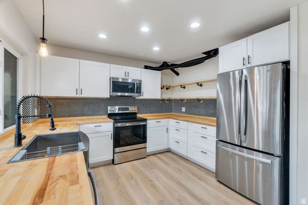 Image 4 of property listing at 221 E 4735 N, Provo, UT 84604
