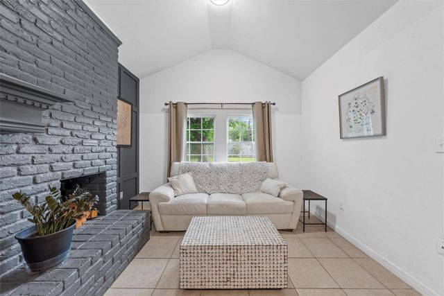 2923 Live Oak Avenue, Waco, TX 76708