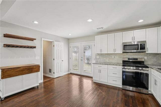 732 Earl Street SE, Marietta, GA 30067