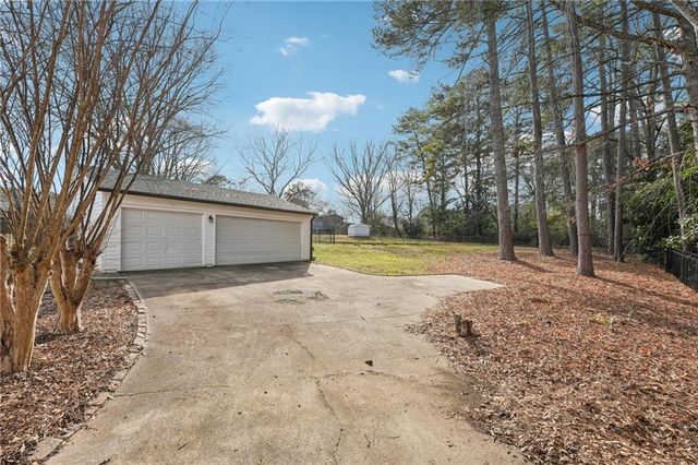 732 Earl Street SE, Marietta, GA 30067