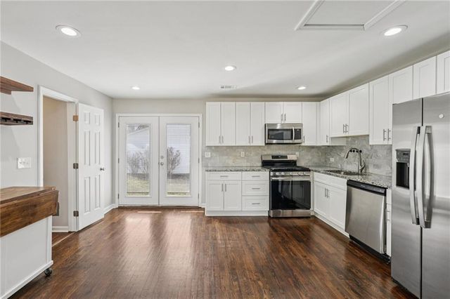 732 Earl Street SE, Marietta, GA 30067