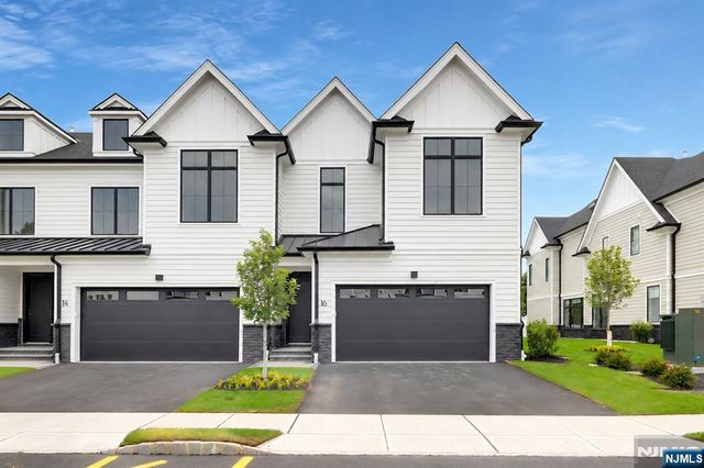 16 Feldman, Paramus, NJ 07652