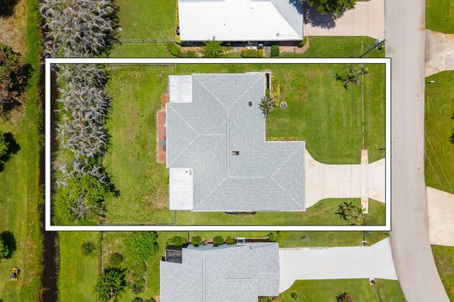 1423 SE PITCHER Road, Port St. Lucie, FL 34952