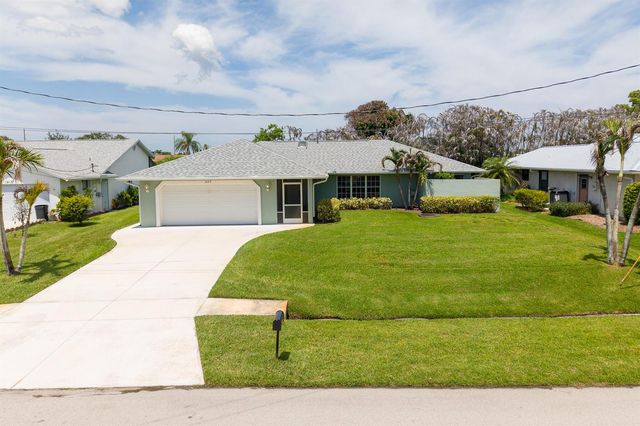 1423 SE PITCHER Road, Port St. Lucie, FL 34952