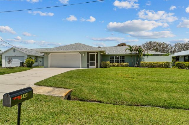 1423 SE PITCHER Road, Port St. Lucie, FL 34952