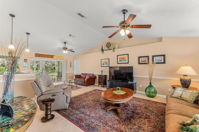 1423 SE PITCHER Road, Port St. Lucie, FL 34952