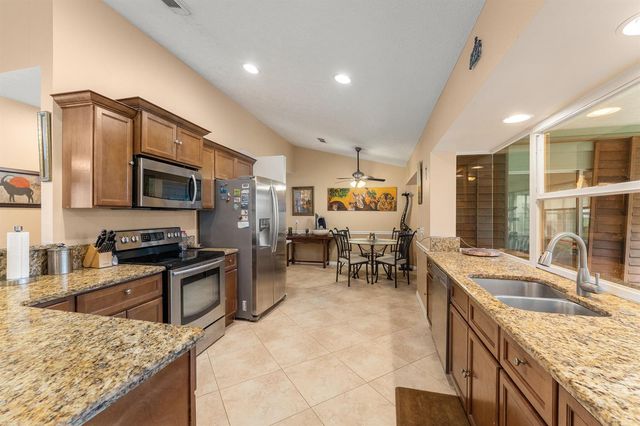 1423 SE PITCHER Road, Port St. Lucie, FL 34952
