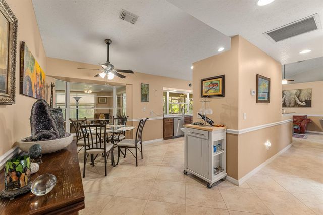 1423 SE PITCHER Road, Port St. Lucie, FL 34952