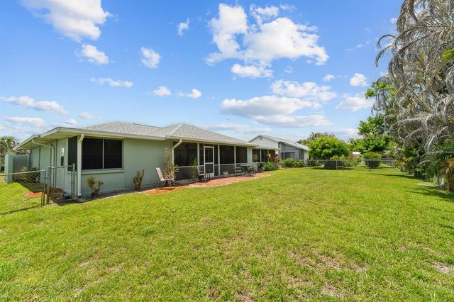 1423 SE PITCHER Road, Port St. Lucie, FL 34952