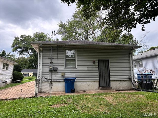 9710 Balboa Drive, St Louis, MO 63136