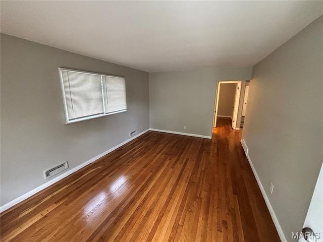 9710 Balboa Drive, St Louis, MO 63136